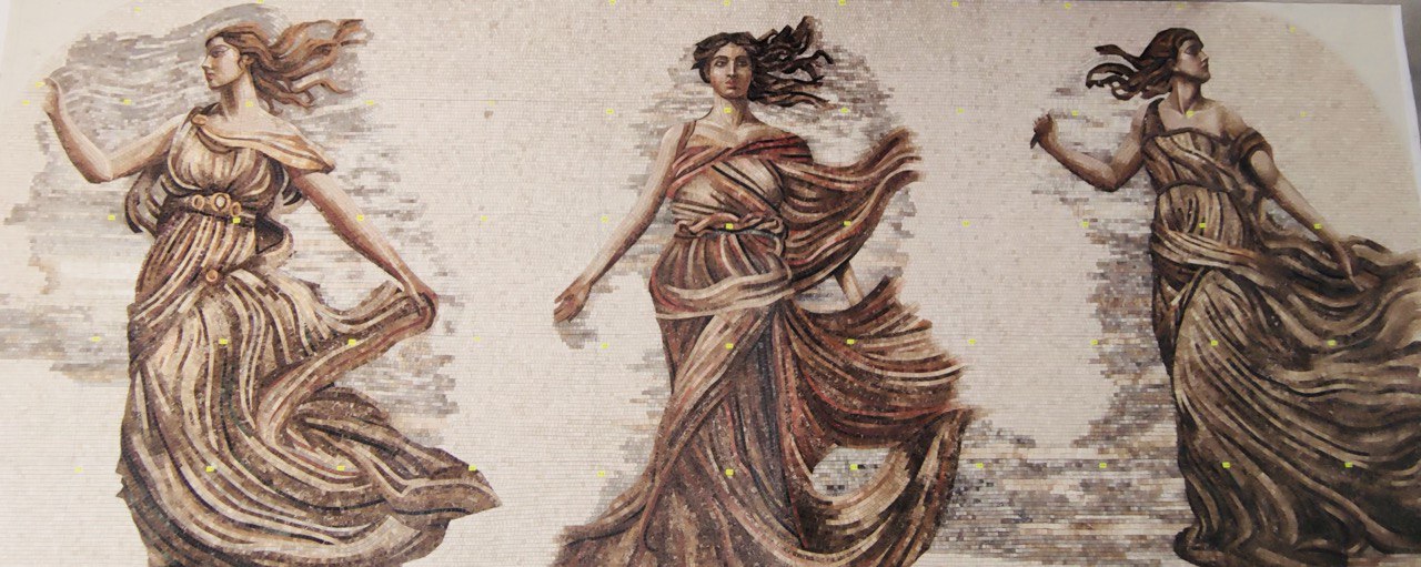 Mozaika marmurowa - trzy dziewczęta w stylu rzymskim